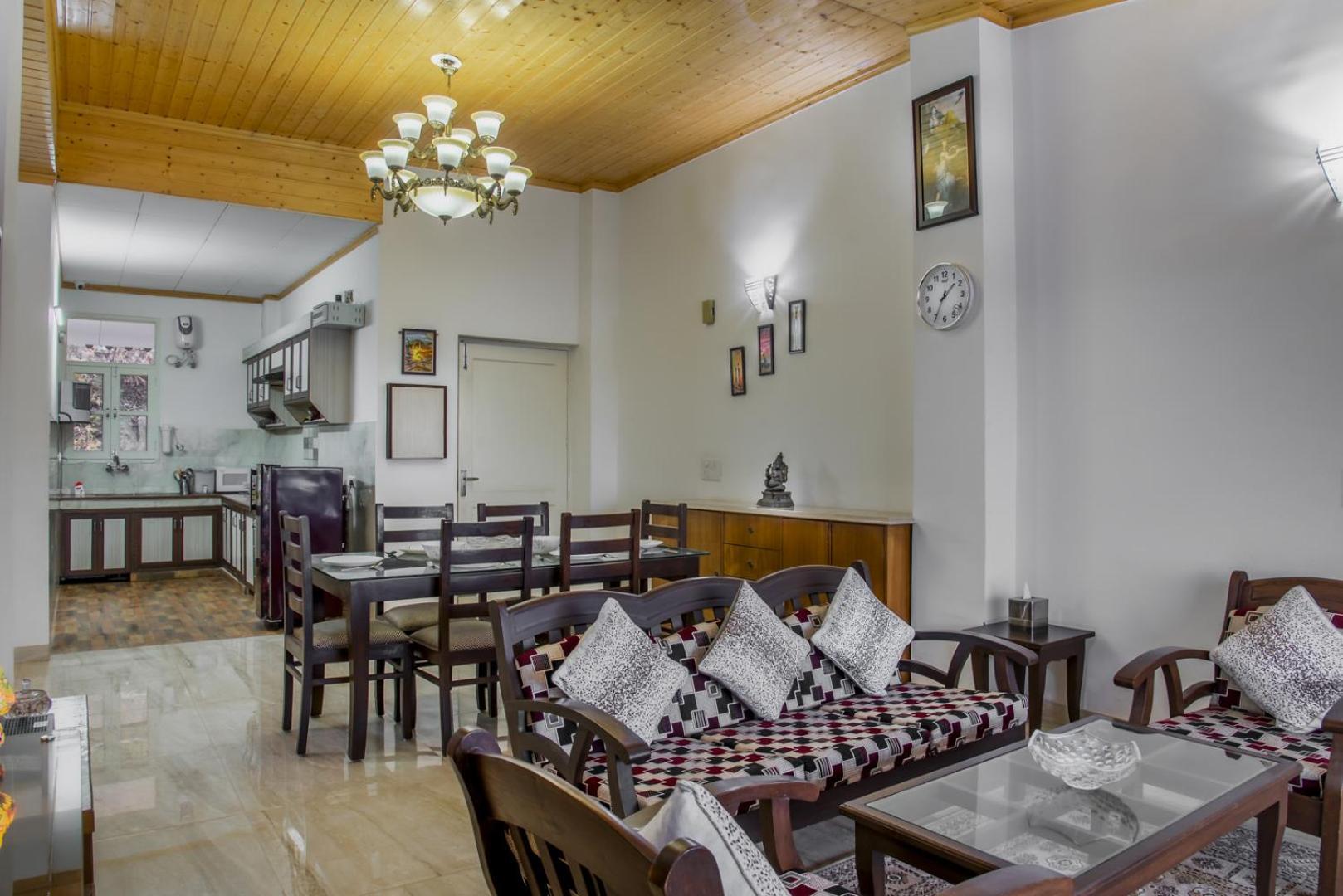 Kasauli Edge Apt With Balcony Eksteriør billede